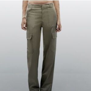 Zara Satin Wide-Leg Cargo Pants. Size S